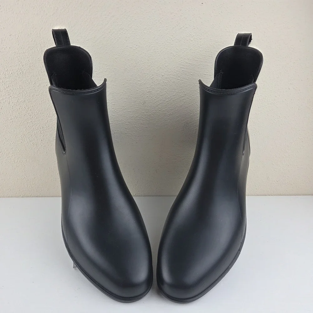 A New Day‎ Women's Chelsea Black Pull On Heel Rain Boots Waterproof Size 10
